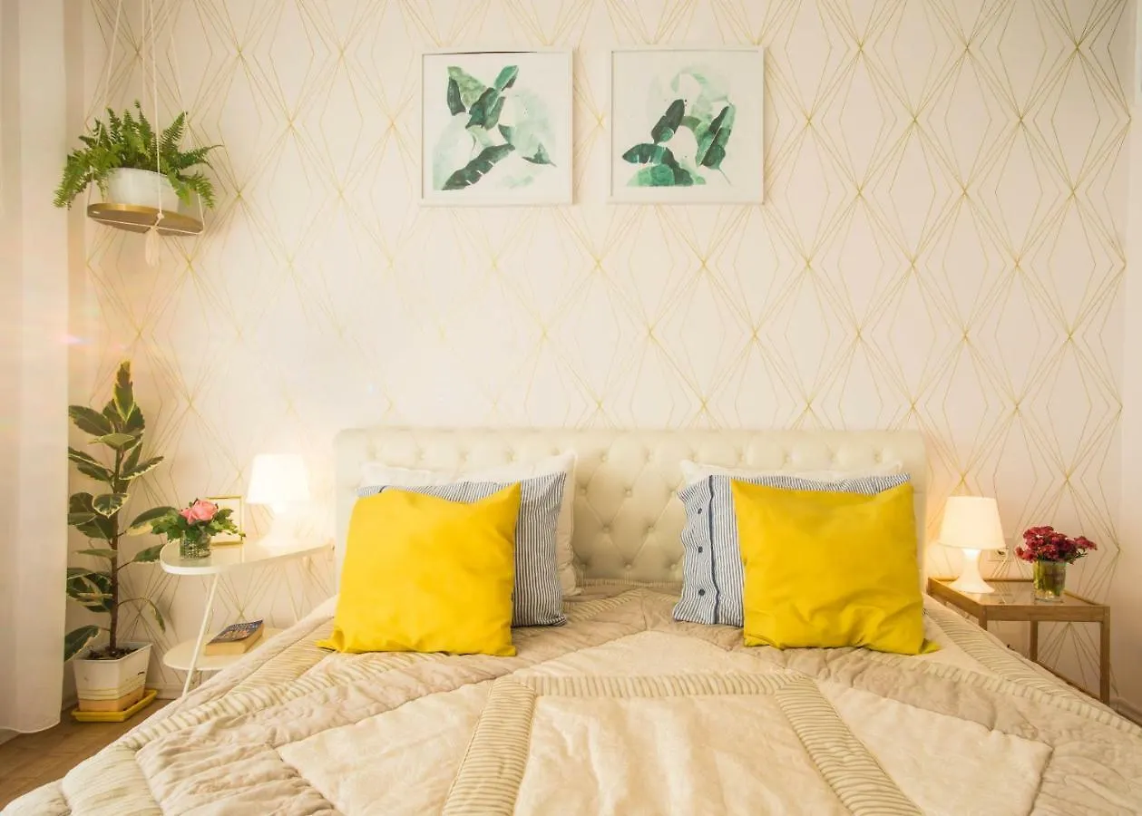 Spacious Apartment By The Sea 8+4 PUY 크로아티아