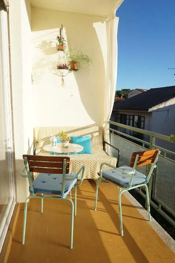Spacious Apartment By The Sea 8+4 Pula